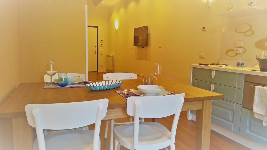 Sacra Famiglia Ausonia Apartment Palermo Exterior photo