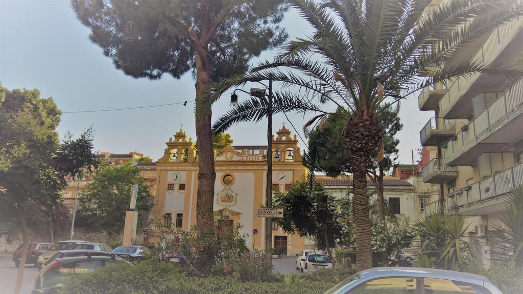 Sacra Famiglia Ausonia Apartment Palermo Exterior photo